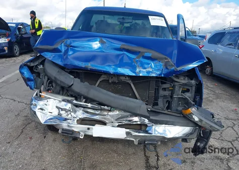 2003 Chevrolet Silverado 1500 Work Truck из США, поврежденный, VIN 1GCEC14X83Z326221